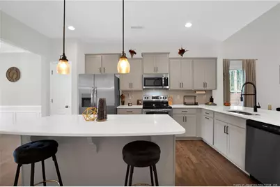 6939 Running Fox Road, Hope Mills, NC 28348 - Photo 9