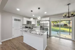 4711 Watauga Rd, Fayetteville, NC 28304 - Photo 9