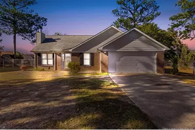 102 Ryans Circle, Spring Lake, NC 28390 - Photo 3