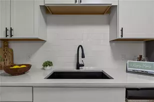 6343 Pawling Ct, Fayetteville, NC 28304 - Photo 13