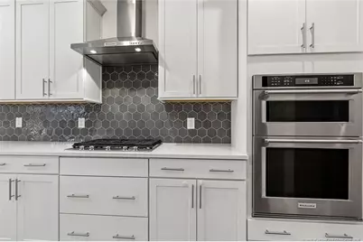 221 Umstead Street, Sanford, NC 27330 - Photo 15