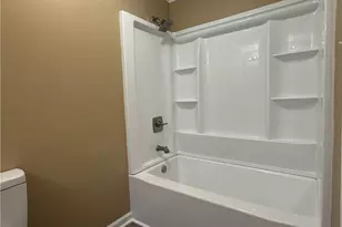 103 Spring St, Red Springs, NC 28377 - Photo 17