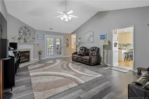 573 Thorncliff Dr, Raeford, NC 28376 - Photo 7