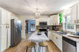 7021 Kittridge Dr, Fayetteville, NC 28314 - Photo 13