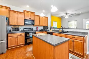 1608 Laguardia Dr, Hope Mills, NC 28348 - Photo 11