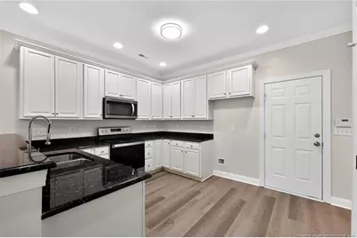 911 Cora Lee Drive, Fayetteville, NC 28303 - Photo 7