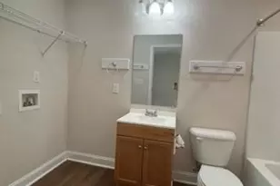 312 E Jenkins St, Fayetteville, NC 28306 - Photo 7