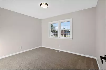 5131 Longbranch Drive, Fayetteville, NC 28303 - Photo 9