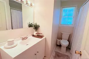 115 Oak St, Red Springs, NC 28377 - Photo 7