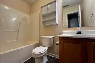 3250 Winesap Rd, Hope Mills, NC 28348 - Photo 3