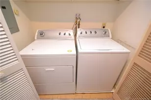 111 Long Shadow Ln, Cary, NC 27518 - Photo 37