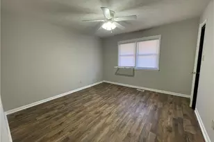 4959-B Galveston Dr, Fayetteville, NC 28303 - Photo 9