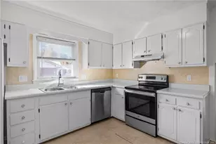 711 Goodyear Dr, Spring Lake, NC 28390 - Photo 9