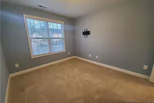 1717 Cherrypoint Dr, Fayetteville, NC 28306 - Photo 25