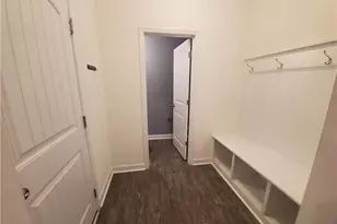 1717 Cherrypoint Dr, Fayetteville, NC 28306 - Photo 5