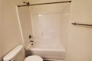 1717 Cherrypoint Dr, Fayetteville, NC 28306 - Photo 23