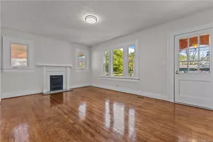 111 Charles St, Lumberton, NC 28358 - Photo 3