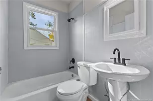 111 Charles St, Lumberton, NC 28358 - Photo 17