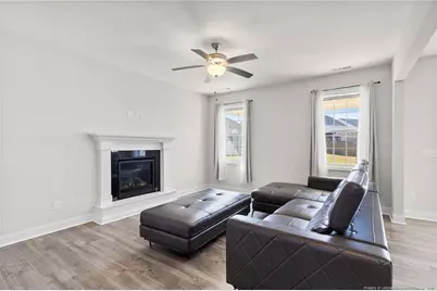 1664 Seattle Slew Lane, Hope Mills, NC 28348 - Photo 9