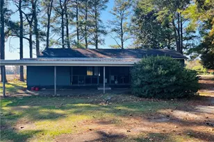 1922 Evergreen Church Rd, Pembroke, NC 28372 - Photo 5