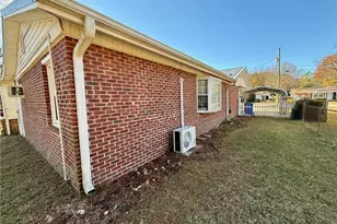 741 Newport Rd, Fayetteville, NC 28314 - Photo 33
