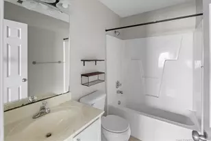 1607 Stonewood Dr, Fayetteville, NC 28306 - Photo 19