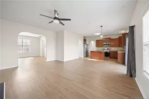 6614 Planters Row Dr, Hope Mills, NC 28348 - Photo 15