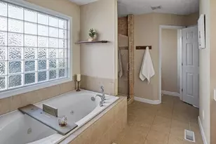 1328 Masterpiece Dr, Hope Mills, NC 28348 - Photo 15