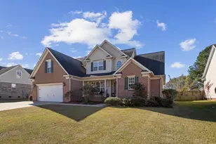 1328 Masterpiece Dr, Hope Mills, NC 28348 - Photo 1