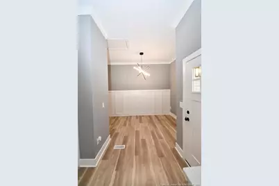 725 Piccadilly Courts, Sanford, NC 27332 - Photo 7