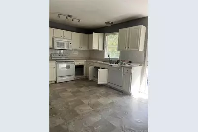 8413 Deertrot Drive, Fayetteville, NC 28314 - Photo 9