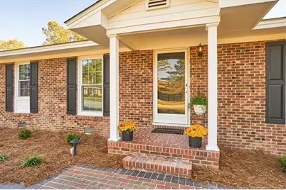 3304 N McMillian Street, Lumberton, NC 28358 - Photo 3