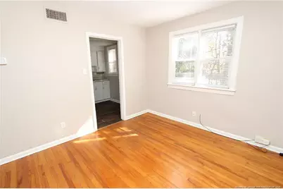 1064 Nichols Drive, Raleigh, NC 27605 - Photo 7