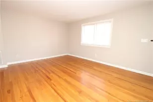 1064 Nichols Dr, Raleigh, NC 27605 - Photo 5