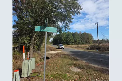 409 Burns Road, Lumberton, NC 28358 - Photo 3