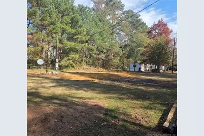 409 Burns Road, Lumberton, NC 28358 - Photo 9