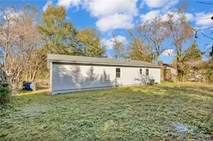 6561 Stillwater Dr, Fayetteville, NC 28304 - Photo 29