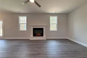 360 Sacksonia St, Raeford, NC 28376 - Photo 7