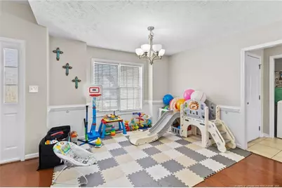 5925 Blue Sky Lane, Hope Mills, NC 28348 - Photo 5