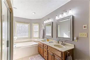 5428 Kentucky Ln, Hope Mills, NC 28348 - Photo 15