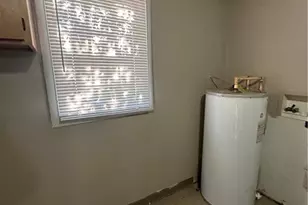 2517 Providence St, Fayetteville, NC 28301 - Photo 9