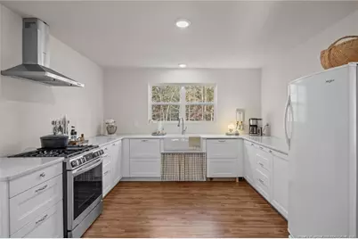 499 Jumping Run Road, Dunn, NC 28334 - Photo 9