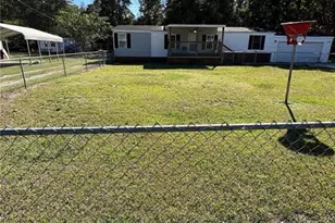 566 Quail Run Rd, Lumberton, NC 28358 - Photo 1