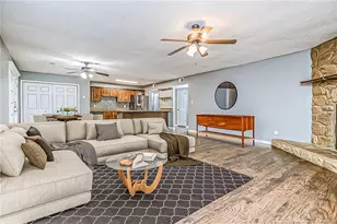 6925 Timbercroft Ln, Fayetteville, NC 28314 - Photo 3