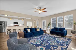 3420 Hogarth Ct, Fayetteville, NC 28306 - Photo 9