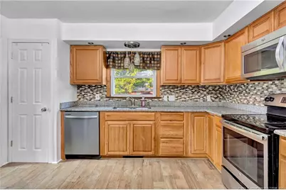 504 W 32nd Street, Lumberton, NC 28358 - Photo 9