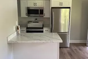 217 Bethune St, Fayetteville, NC 28305 - Photo 5