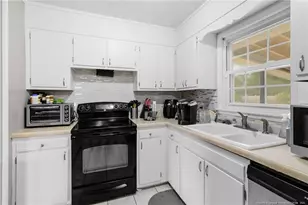 2554 Bel Aire St, Fayetteville, NC 28306 - Photo 13