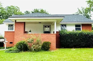 463 McRae Dr, Fayetteville, NC 28305 - Photo 1