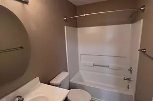 7108 Summerlin Dr, Fayetteville, NC 28306 - Photo 9